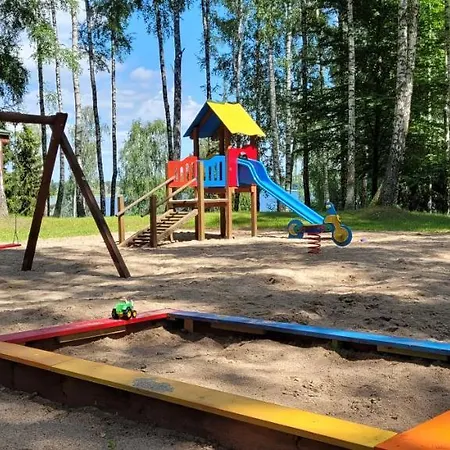 Resort Przystan Narie Kretowiny