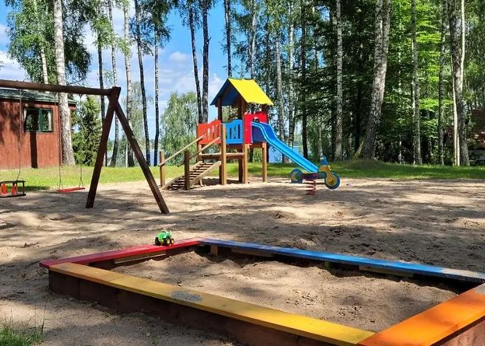 Ośrodek wypoczynkowy Przystań Narie Kretowiny